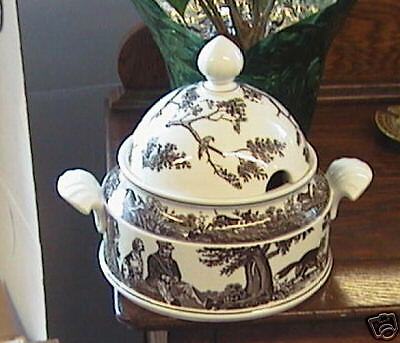 Villeroy Boch Anjou Covered Vegetable Bowl