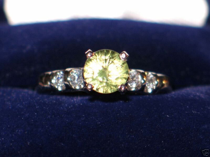 23CT RUSSIAN DEMANTOID GARNET & DIAMOND 14KT WHT GOLD  