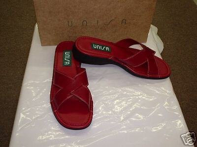 UNISA SANDAL/SLIDE IN RED/ROUGE SIZE 9 NEW IN BOX  