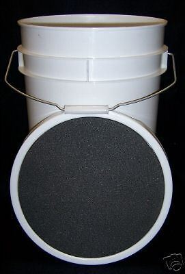 Ball Bucket 5 Gal Padded Lid Baseball Softball Lacrosse  