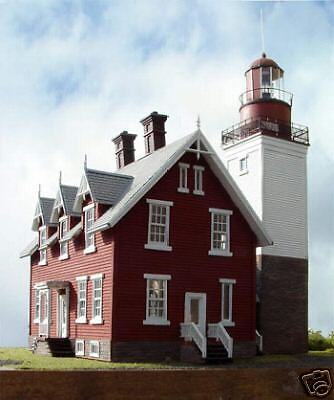 HO ROCKY POINT LIGHTHOUSE BR 695  