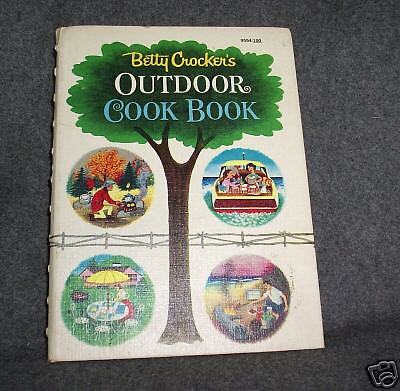 SPIRAL BETTY CROCKER’S OUTDOOR COOK BOOK 1ST ED 1961  